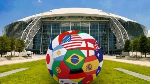 德里克-怀特三分线外神勇表现，全场最高34分闪耀！